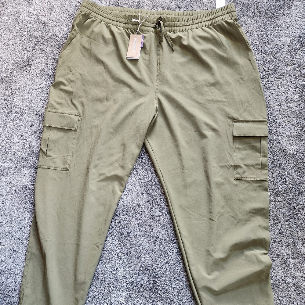 Womens Patagonia Pants NWT Size XL